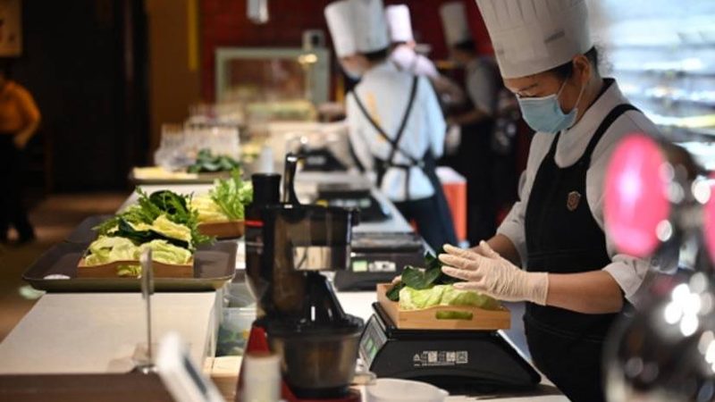 揭秘进口食品批发货源平台的挑选秘诀
