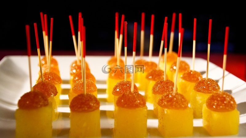 规格对比：品质与价格的平衡